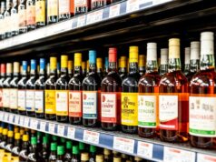 Губернатор Вологодской области пообещал смягчить сухой закон на новогодние праздники