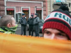 Детей нужно уводить с улицы: Омбудсмен Титова объяснила рост детской преступности