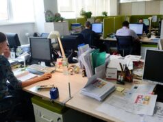 Для россиян психологический комфорт на рабочем месте оказался важнее размера зарплаты