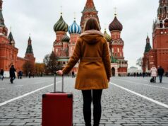 Многие мечтают переехать в Москву, а москвичи — остаться дома