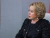 Матвиенко предложила рожать детей сразу после совершеннолетия