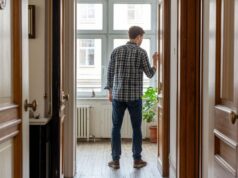 Юрист Соловьев одобрил идею Росреестра по борьбе с мошенниками