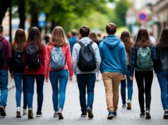 В МВД и СПЧ подсчитали, сколько детей мигрантов посещает российские школы