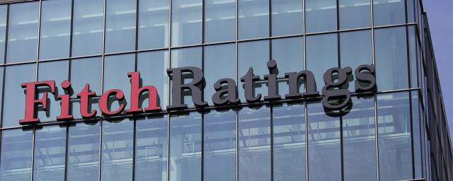 Fitch понизило долгосрочный рейтинг дефолта эмитента России до «B»