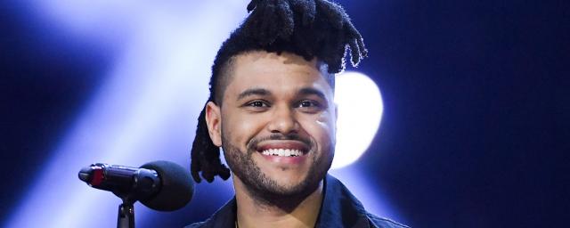 Певец The Weeknd подтвердил в новой песне, что у него роман с Анджелиной Джоли