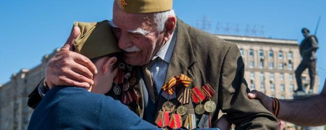 Сергей Безруков и Александр Друзь рассказали о подвигах своих родных-фронтовиков