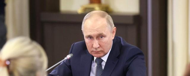 Владимир Путин заявил, что Россия не меняет планов по социально-экономическому развитию страны